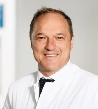 Uwe Vieweg